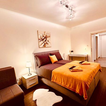 Apartment In Centre Of Zagreb - Lions Den Exteriör bild